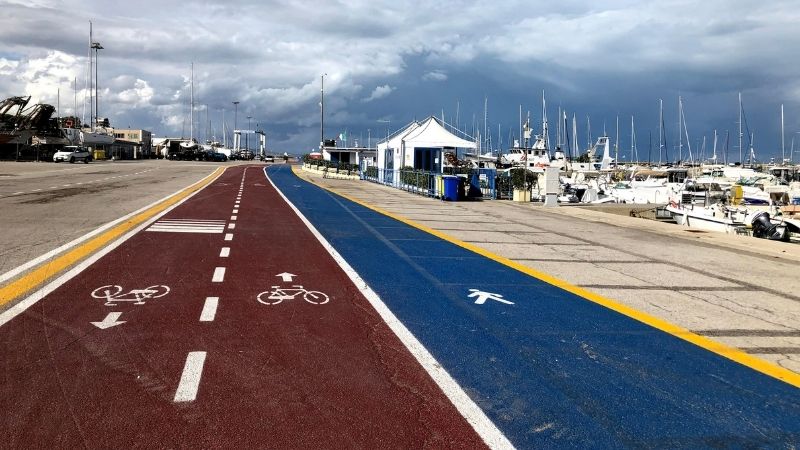 Pista ciclabile al porto di Giulianova - Hotel Cristallo Giulianova